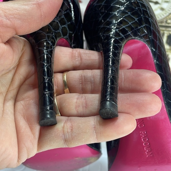 Luciano‎ Padovan High heel shoes with black and red crocodile skin sole, 35 - Picture 6 of 13